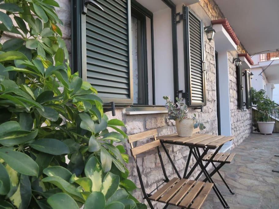 Apartmán Το Πέτρινο Aitoliko Exteriér fotografie